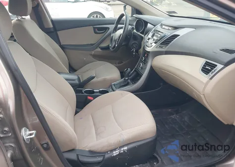 2014 Hyundai Elantra Se z USA, uszkodzony, nr VIN 5NPDH4AE5EH515968